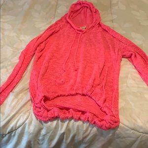 Sweater hoody fusia color
